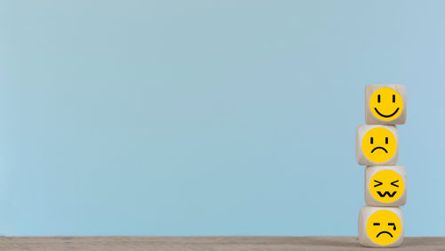 Emoticons onder elkaar Emoticons onder elkaar