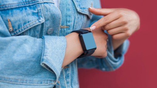 Vrouw met sporthorloge  Vrouw met sporthorloge